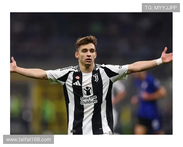 德比先生阿莱格里执教米兰与尤文对决战绩回顾